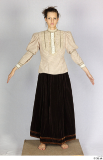 Photos Diara in Historical Dress 148 20th century a pose…